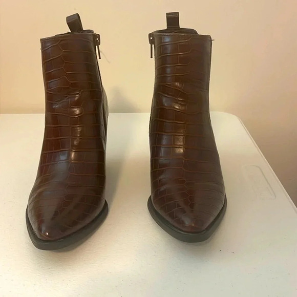 SOUL NATURALIZER BROWN MICAH ANKLE BOOTS Size 8M - Picture 4 of 8